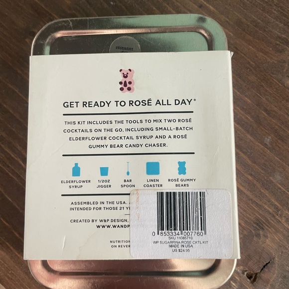 NEW Rose All Day Carry-On Cocktail Kit by W&P Design gift can - Picture 4 of 4